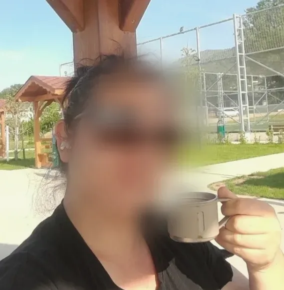 Khadija, 34 años