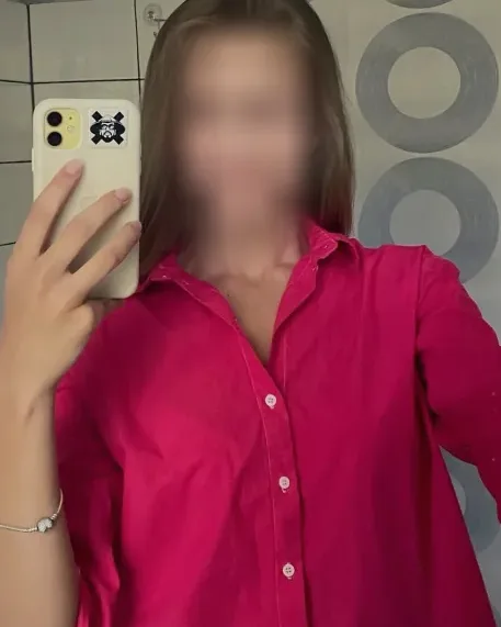 Nayara, 27 años