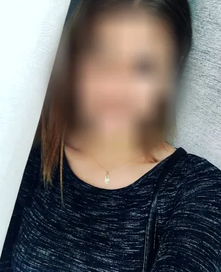 Yasmina, 32 años